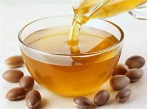 ARGAN UN OLIO RINGIOVANENTE